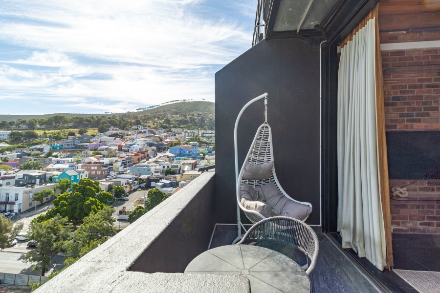 2 Bedroom Property for Sale in Cape Town City Centre Western Cape